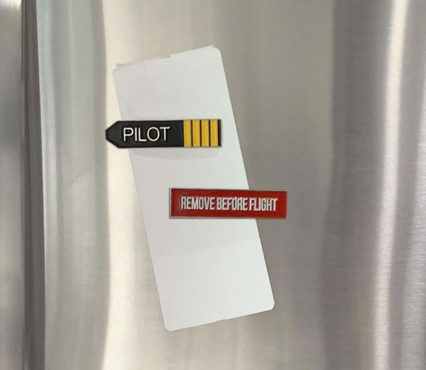 Fridge magnet - Pilot Shoulder Mark